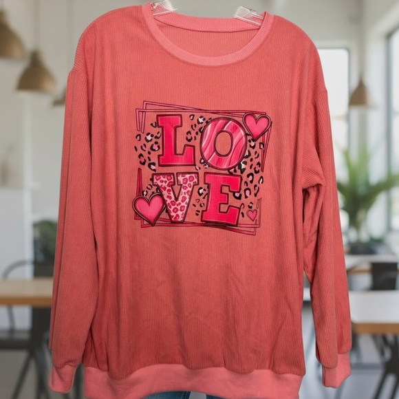 shein Tops - Love Graphic Pink Sweatshirt Oversized Size Small